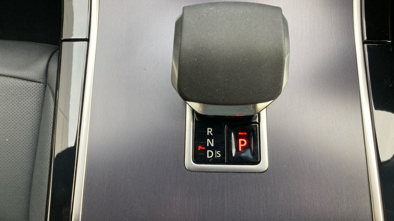 Land Rover Range Rover Evoque 2.0 D200 Dynamic SE 5dr Auto Diesel Hatchback